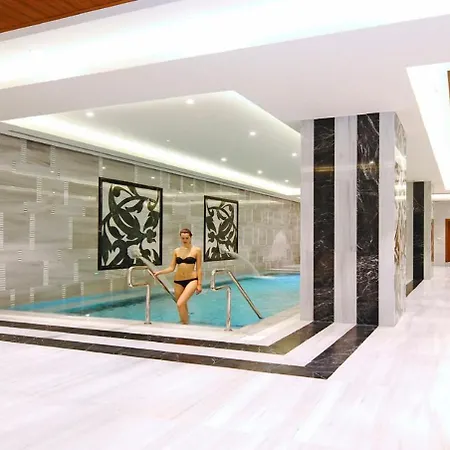 Crowne Plaza Convention Center & Thermal By Ihg Бурса