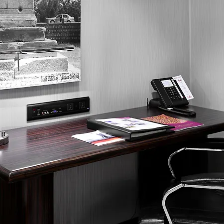 Crowne Plaza Convention Center & Thermal By Ihg Hotel 5*