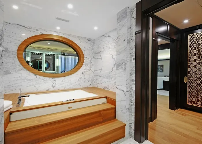 Отель Crowne Plaza Convention Center & Thermal By Ihg Бурса