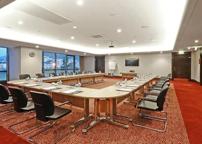 Crowne Plaza Convention Center & Thermal By Ihg 5* Бурса