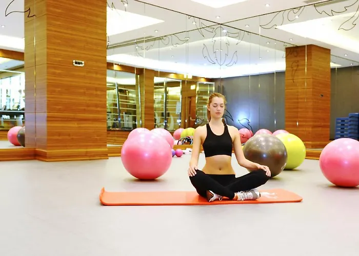 Crowne Plaza Convention Center & Thermal By Ihg Отель 5*