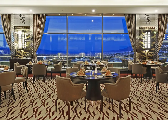 Crowne Plaza Convention Center & Thermal By Ihg 5* Бурса